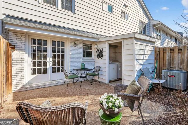 136 Peachtree Memorial Drive NW 7-10, Atlanta, GA 30309