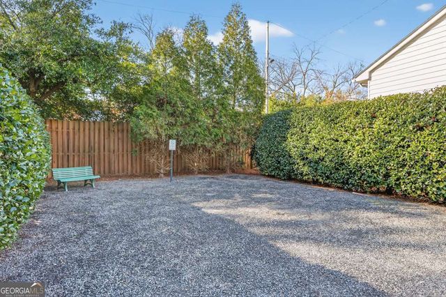 136 Peachtree Memorial Drive NW 7-10, Atlanta, GA 30309