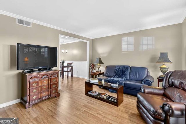 136 Peachtree Memorial Drive NW 7-10, Atlanta, GA 30309