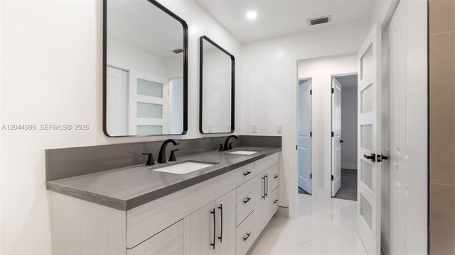 3023 NW 123rd Avenue, Coral Springs, FL 33065