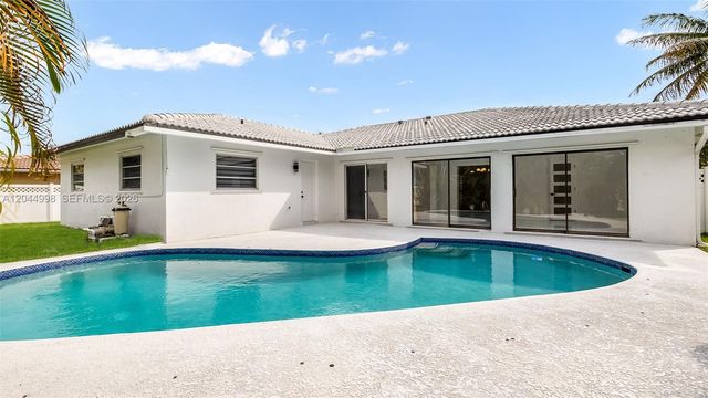 3023 NW 123rd Avenue, Coral Springs, FL 33065