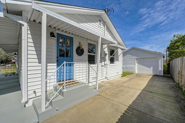 125 willow, Roseville, CA 95678