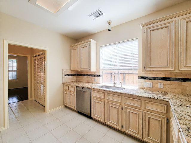 4106 Creek Ridge Lane, Missouri City, TX 77459