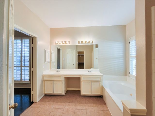 4106 Creek Ridge Lane, Missouri City, TX 77459