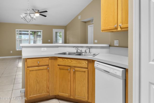 14 EMPIRE Lane B, Palm Coast, FL 32164