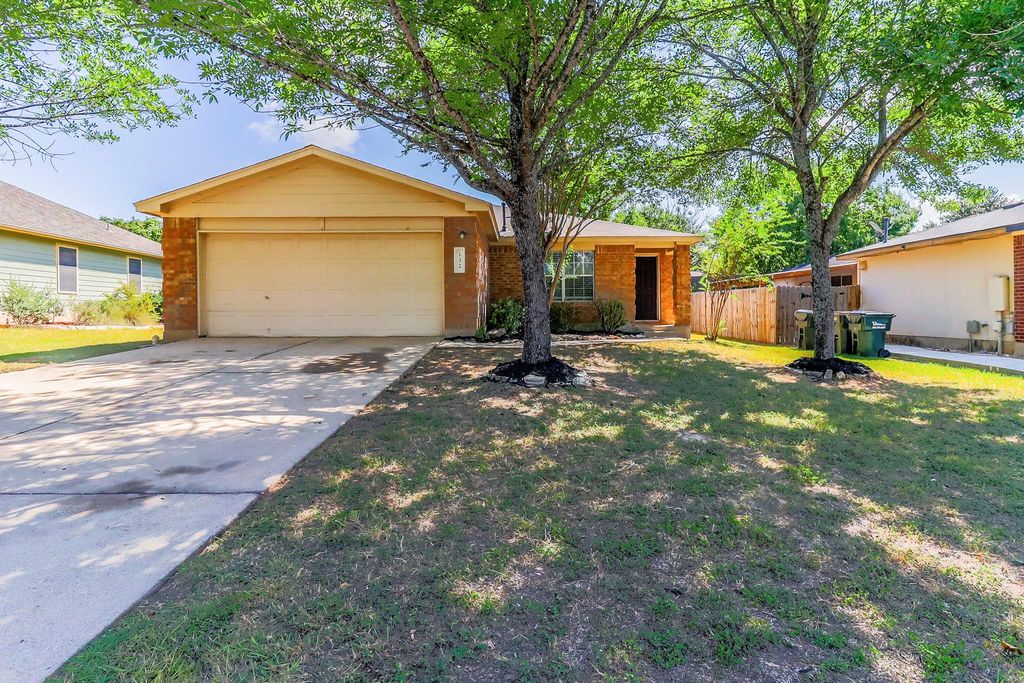 132 Hunter Rex WAY, Kyle, TX 78640