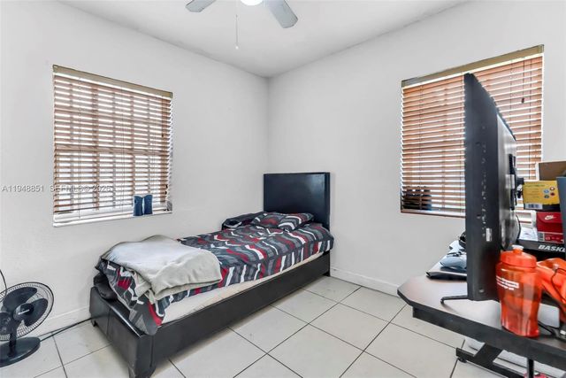 15330 NW 29th Ct, Miami Gardens, FL 33054