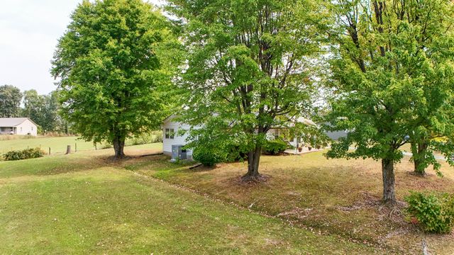 158 Fortenberry Road, Russell Springs, KY 42642