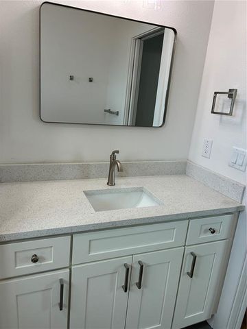 4300 5TH AVENUE S, St Petersburg, FL 33711