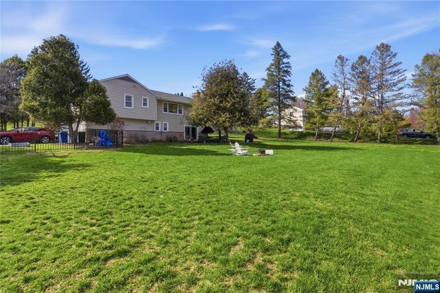 120 Carlough Road, Upper Saddle River, NJ 07458