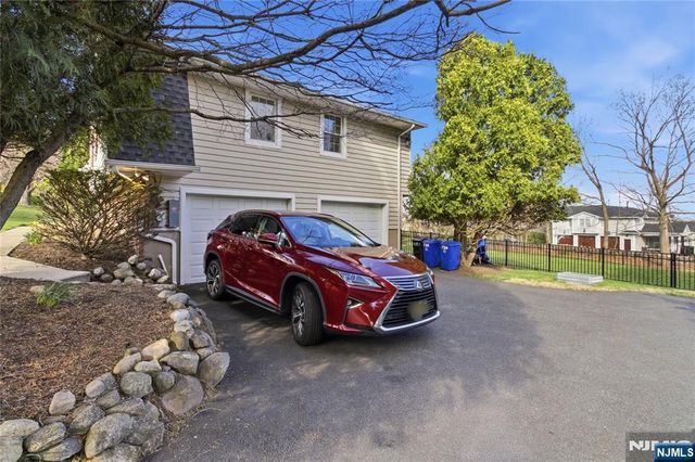 120 Carlough Road, Upper Saddle River, NJ 07458