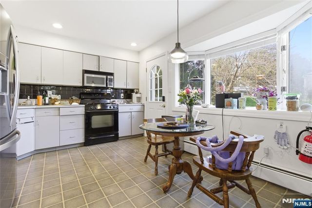 120 Carlough Road, Upper Saddle River, NJ 07458