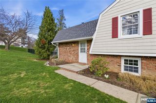 120 Carlough Road, Upper Saddle River, NJ 07458