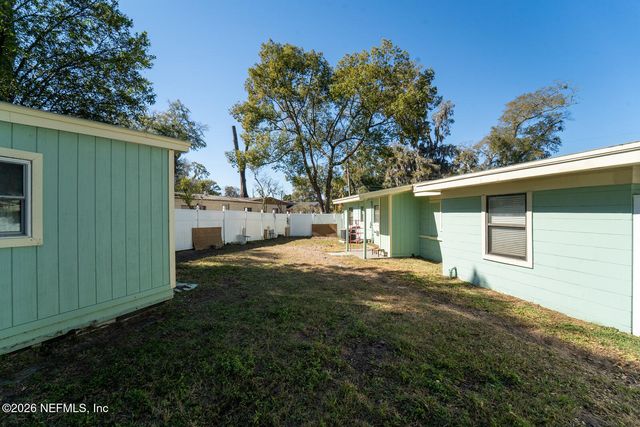 5308 N RIVER Road, Jacksonville, FL 32211