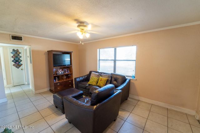 5308 N RIVER Road, Jacksonville, FL 32211