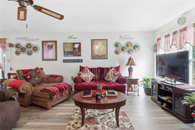 4602 SANDY LANE, Lakeland, FL 33813