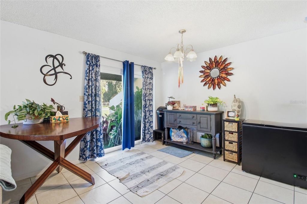 Image 33 of property listing at 4602 SANDY LANE, Lakeland, FL 33813