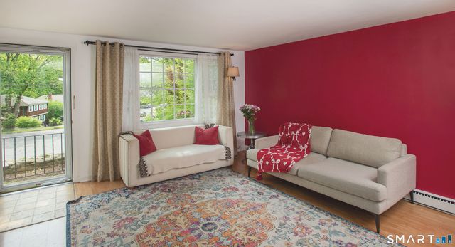 32 East Hills Drive 32, New Canaan, CT 06840