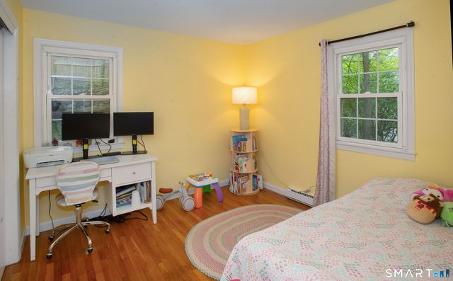 32 East Hills Drive 32, New Canaan, CT 06840