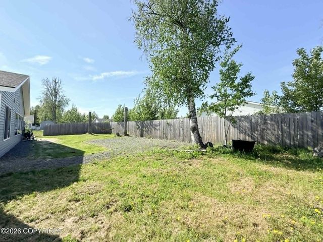 278 S Legacy Loop, Soldotna, AK 99669