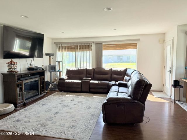 278 S Legacy Loop, Soldotna, AK 99669