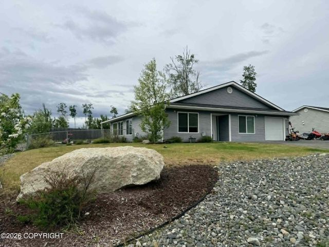 278 S Legacy Loop, Soldotna, AK 99669