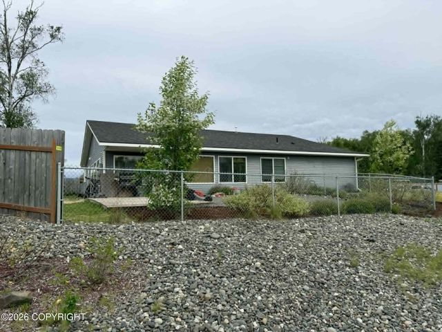 278 S Legacy Loop, Soldotna, AK 99669