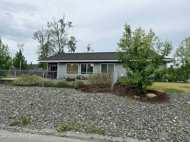 278 S Legacy Loop, Soldotna, AK 99669