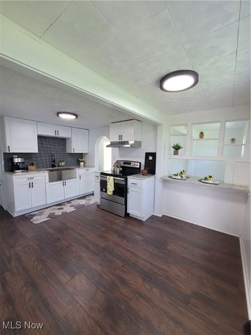 2311 Stillwagon Road SE, Warren, OH 44484