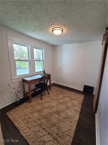 2311 Stillwagon Road SE, Warren, OH 44484