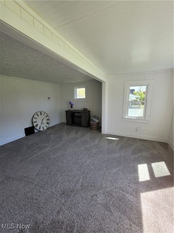 2311 Stillwagon Road SE, Warren, OH 44484