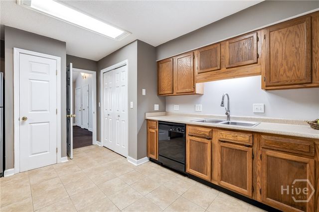 122 A Smith Avenue, Savannah, GA 31408