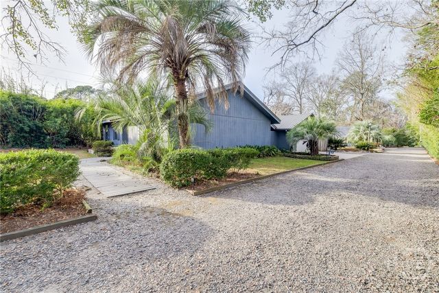 122 A Smith Avenue, Savannah, GA 31408