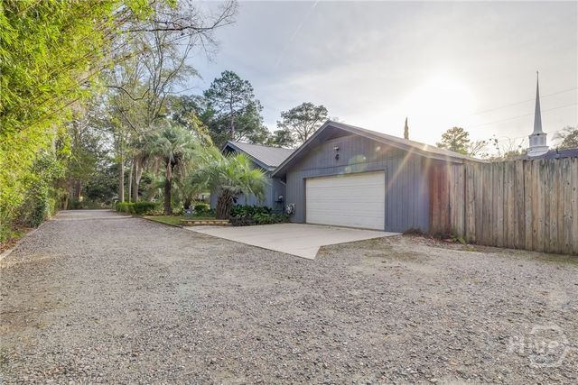 122 A Smith Avenue, Savannah, GA 31408