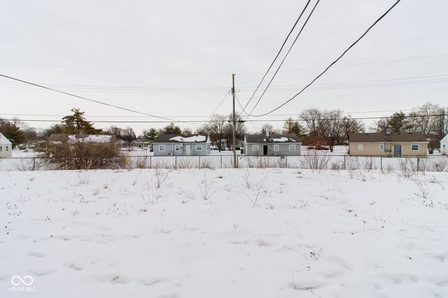 6213 Commodore Drive, Indianapolis, IN 46219