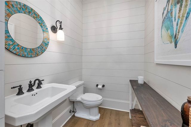 1030 Village Oaks Lane, St Simons Island, GA 31522