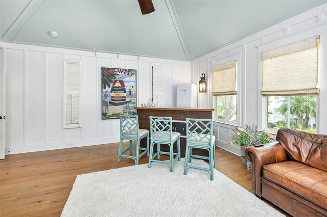 1030 Village Oaks Lane, St Simons Island, GA 31522