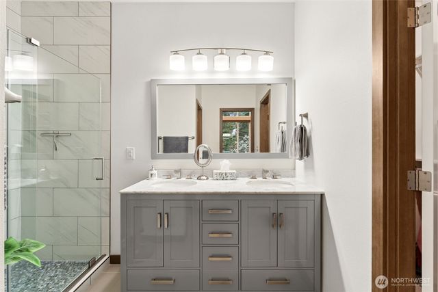 3532 S 198th Street, Seatac, WA 98188