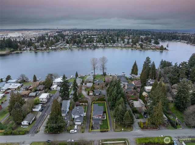 3532 S 198th Street, Seatac, WA 98188