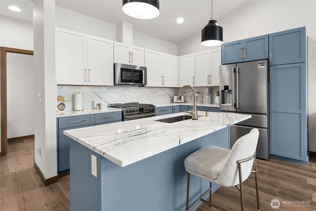 3532 S 198th Street, Seatac, WA 98188