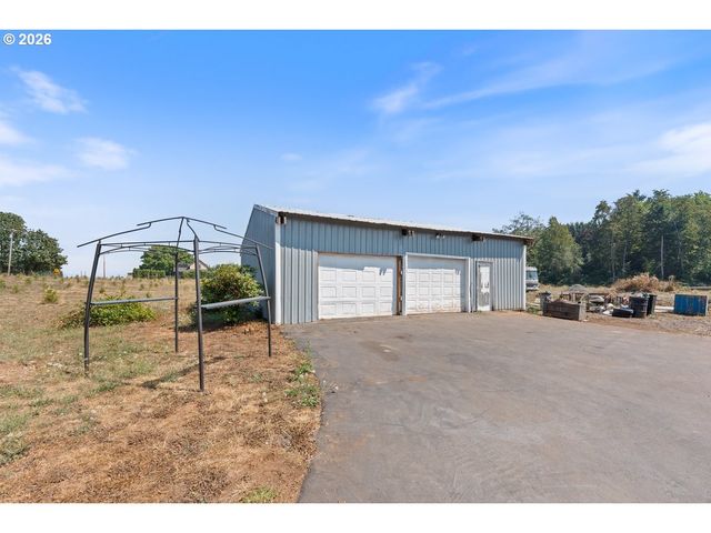 38100 Se COUPLAND Rd, Estacada, OR 97023