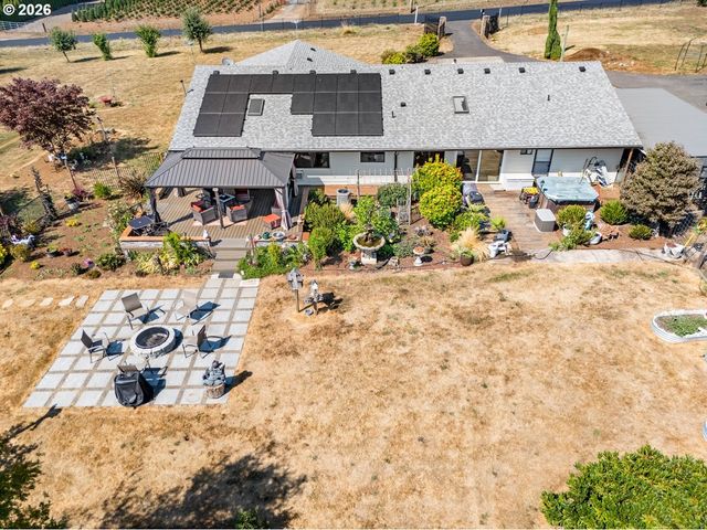 38100 Se COUPLAND Rd, Estacada, OR 97023
