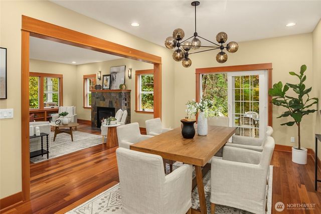 9705 NE Beach Crest Drive, Bainbridge Island, WA 98110