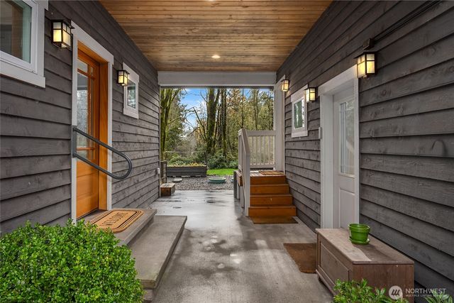 9705 NE Beach Crest Drive, Bainbridge Island, WA 98110