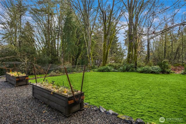 9705 NE Beach Crest Drive, Bainbridge Island, WA 98110