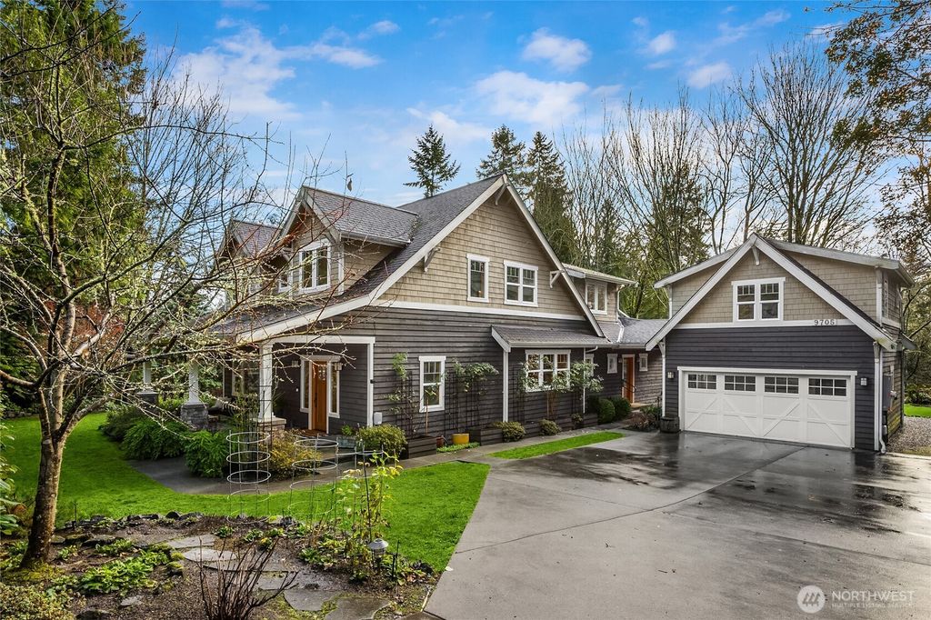 9705 NE Beach Crest Drive, Bainbridge Island, WA 98110