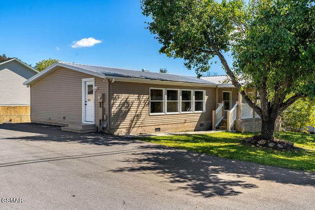 234 Red Bud Lane, Sevierville, TN 37876