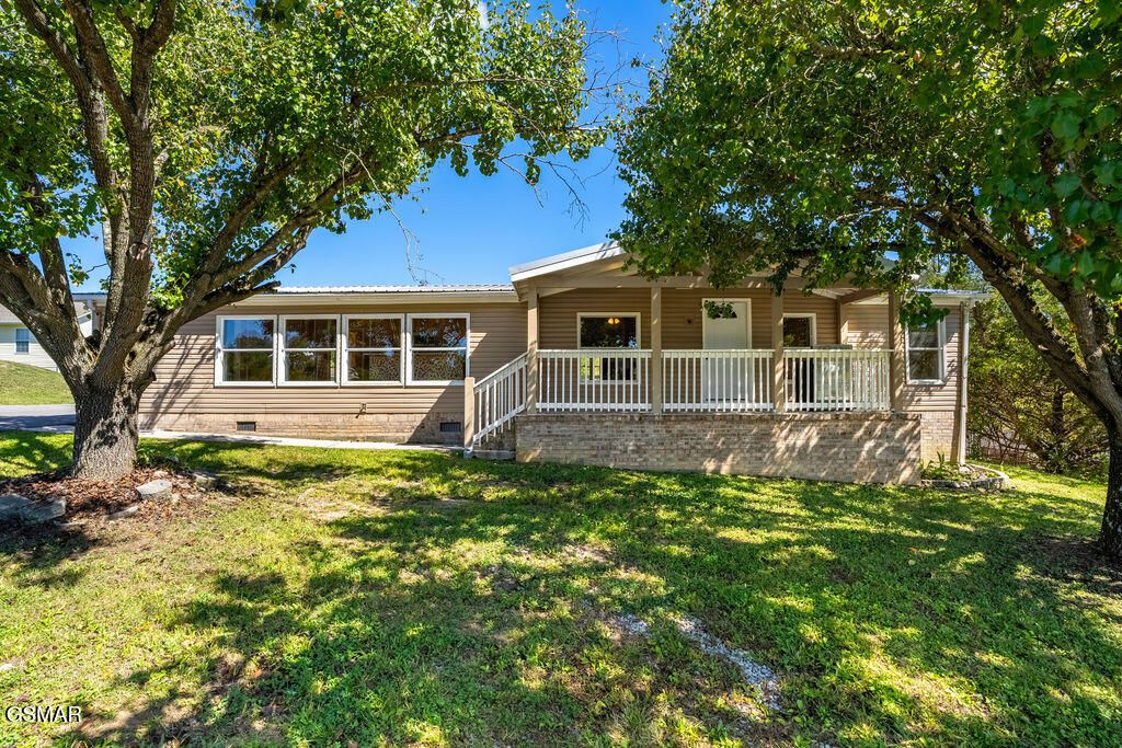 234 Red Bud Lane, Sevierville, TN 37876