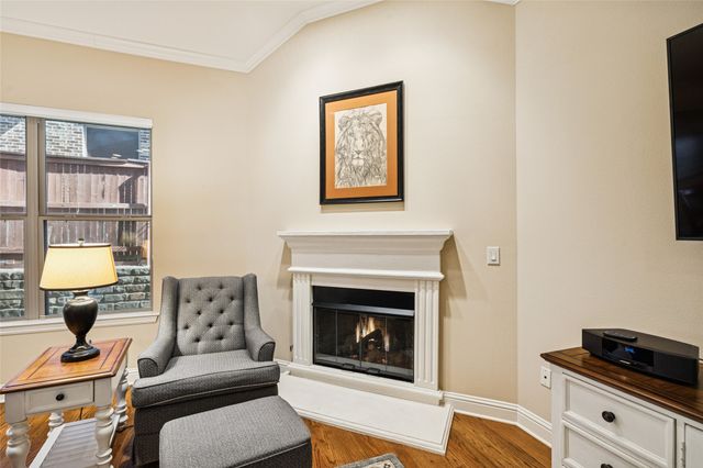 5809 Dry Creek Lane, Arlington, TX 76017