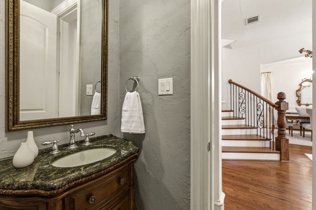 4529 Pomona Road, Dallas, TX 75209